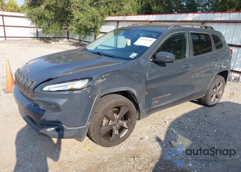 2016 Jeep Cherokee 75Th Anniversary z USA, uszkodzony, nr VIN 1C4PJLCB6GW247430